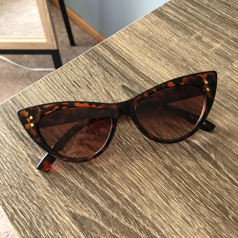 Cat Eye Sunglasses